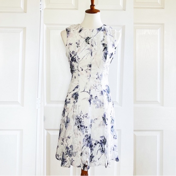 DKNY fit and flare lace dress - Picture 5 of 7